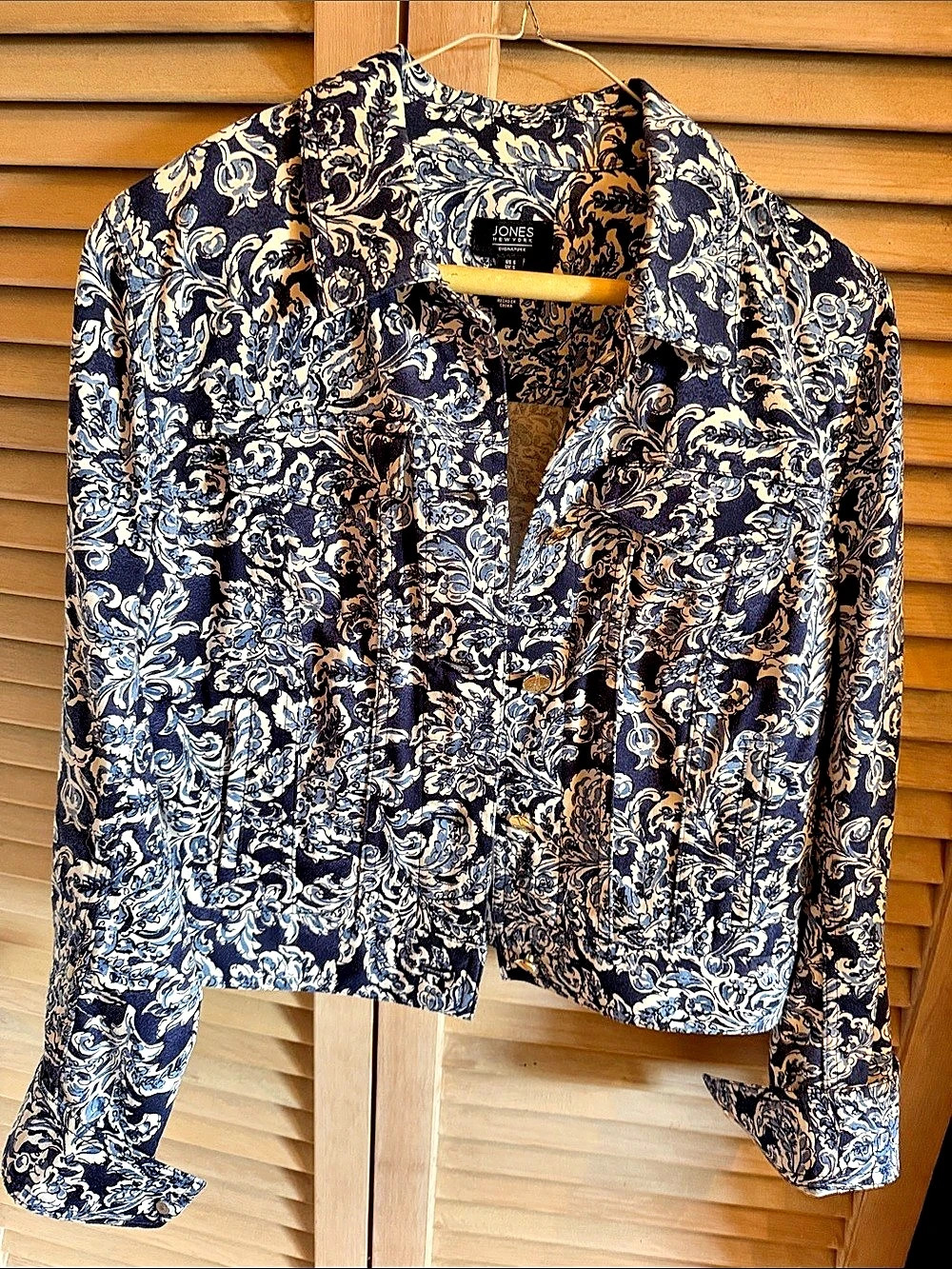 Jones New York Signature Women's Paisley Bomber Jacket Blue & White